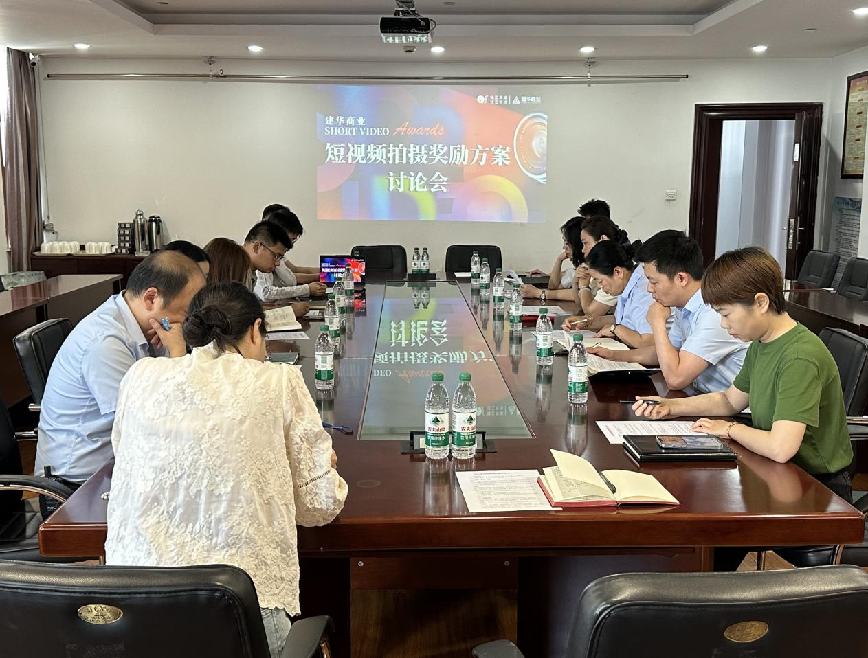 携手共探生长新路径，，，同心结构营销新策略