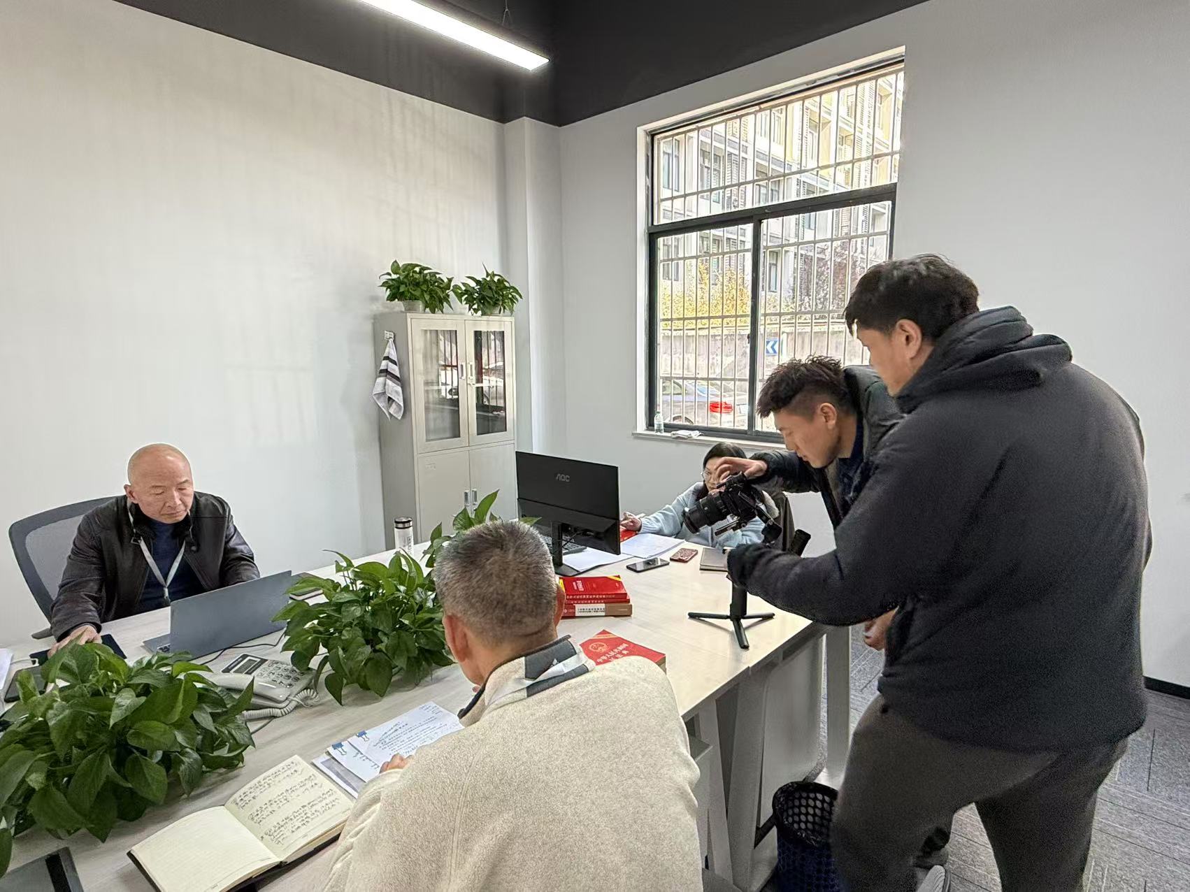 助力和美辖区，，，，，，展现律威风范