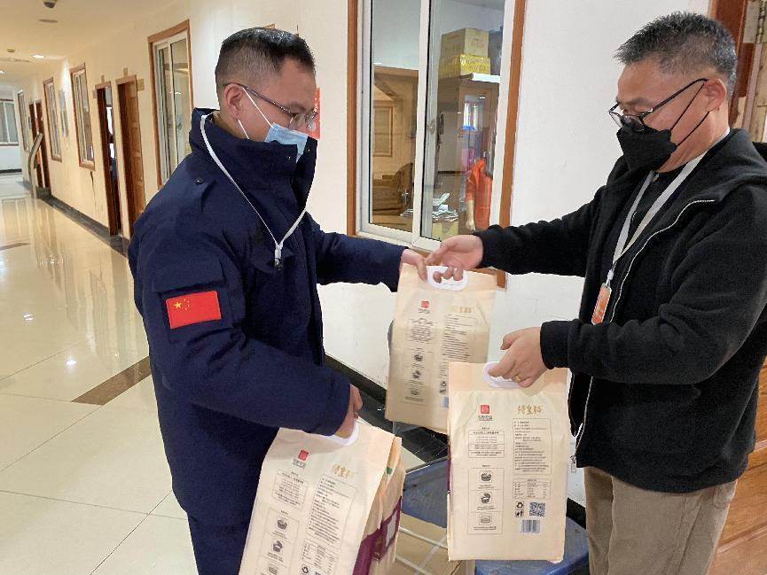 人世烟火处，，，，，，年味渐浓时——钱江商城发年货啦！