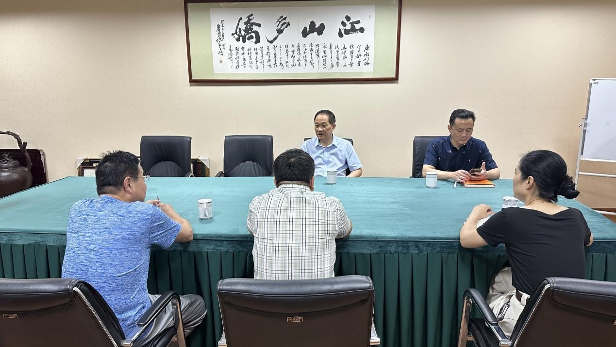 凝聚共识  策略偕行——集团董事长赴人生就是博市场开展调研