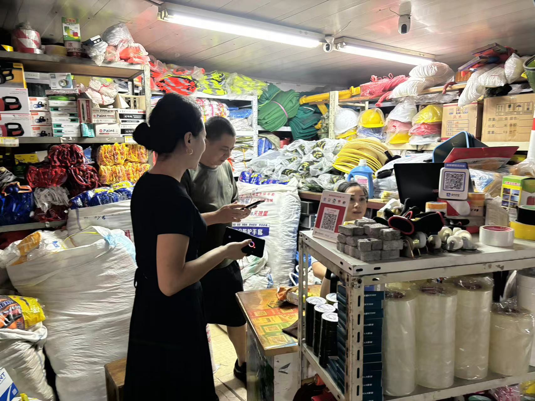 人生就是博市场防汛在行动